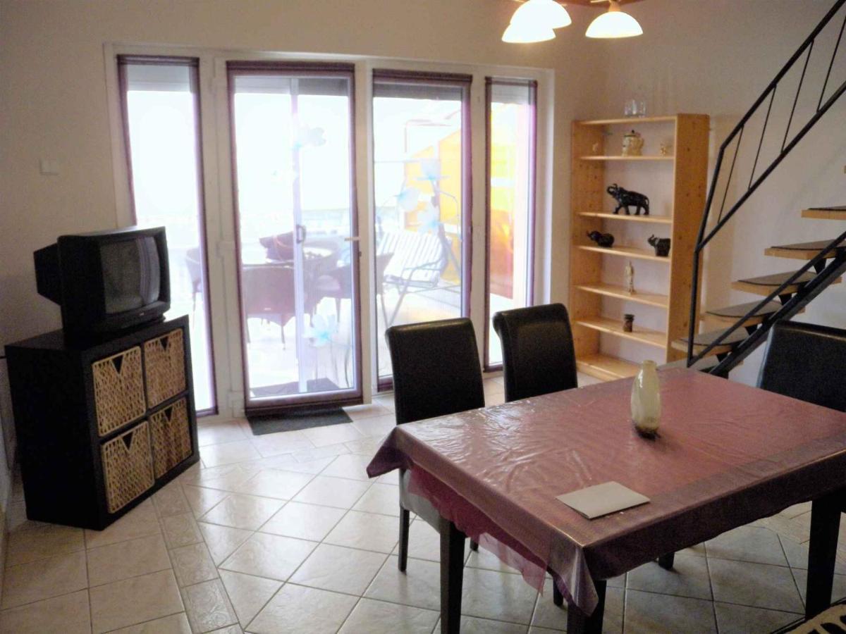 Holiday Home In Fonyod/Balaton 38001 Kültér fotó