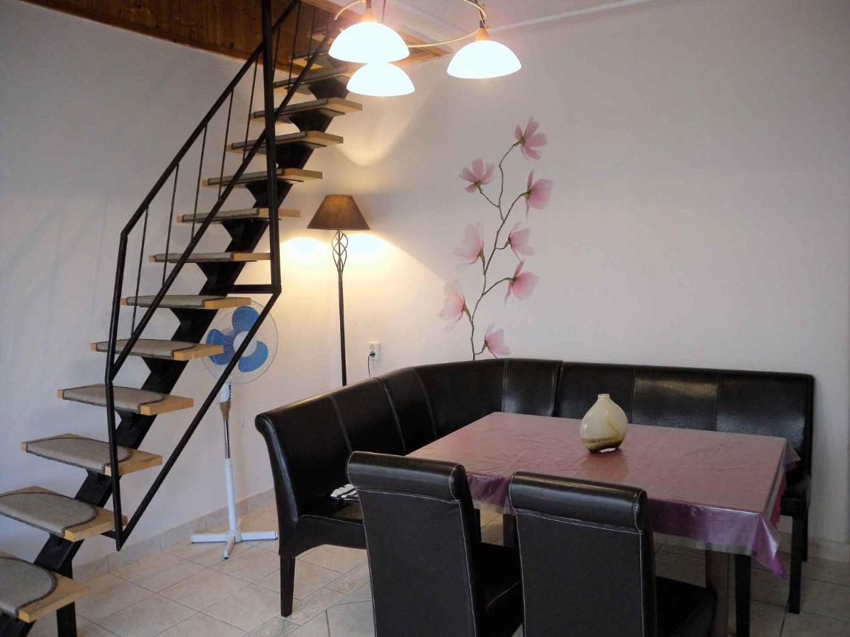 Holiday Home In Fonyod/Balaton 38001 Kültér fotó
